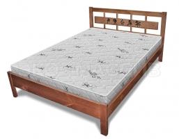 Кровать Магдалена с орнаментом из массива дуба