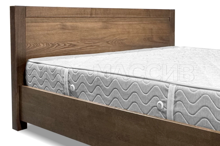 Кровать Марио из массива дуба